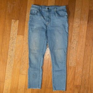 Levi’s Denim Blue Jeans Light Wash 721 High Rise Skinny Size 32 Frayed Ankle Hem